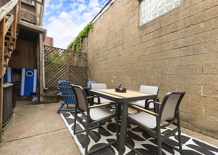 4bd Escape: Bbq, Games, 10mins To Upitt * Pittsburgh