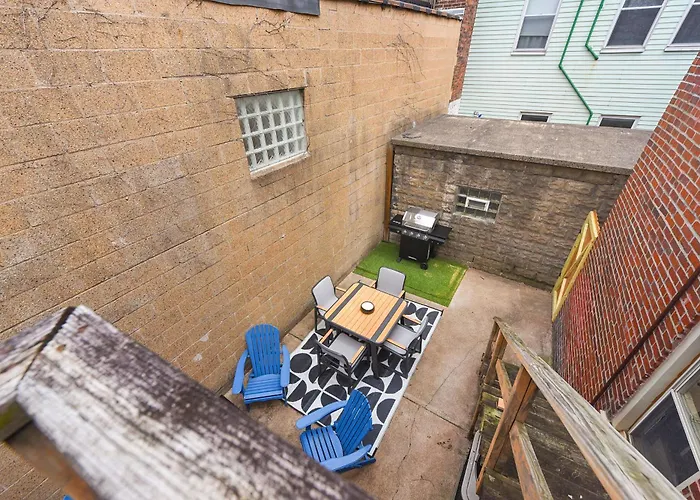 Holiday home 4bd Escape: Bbq, Games, 10mins To Upitt